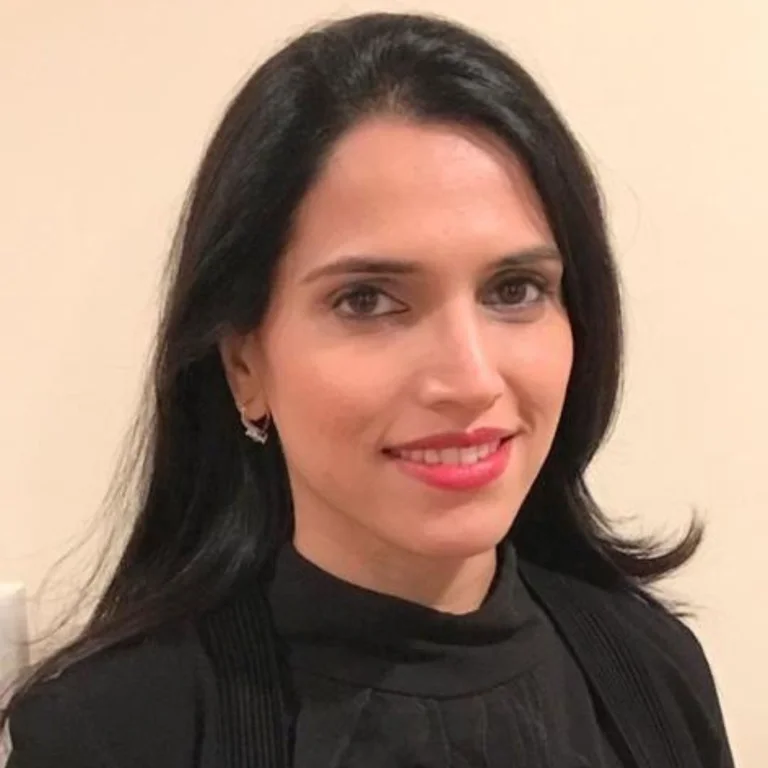 Deepa Karthik NJ